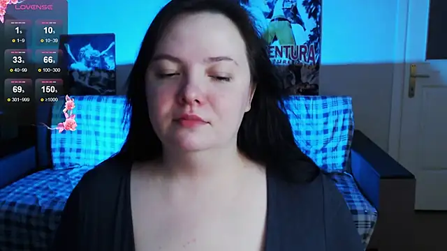 EmillyBones online show from April 24, 7:49 pm