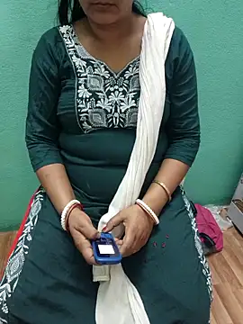 desi boudi87 online show from April 16, 3:18 am