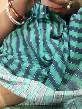 desi boudi87 online show from April 19, 6:10 pm