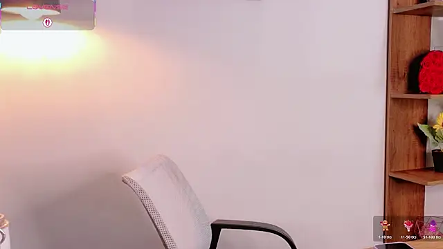 Catalina-Malave online show from April 24, 12:02 am