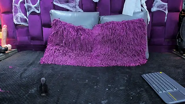 MilaRiva online show from October 16, 11:57 am