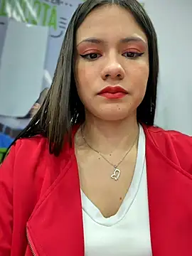 CHARLOTTE  05 online show from January 16, 12:23 pm