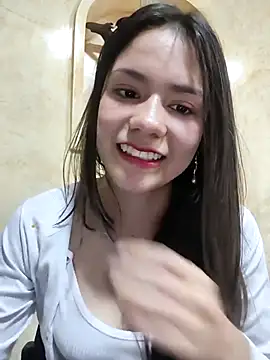 Snapshot of CHARLOTTE__05 chatting on September 13, 2:03 pm CHARLOTTE 05 online show from September 13, 2:03 pm