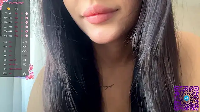 AuraJefcoat online show from February 28, 2:05 pm