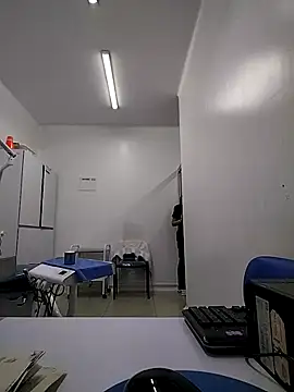 Madisson-04  online show from October 30, 8:10 pm