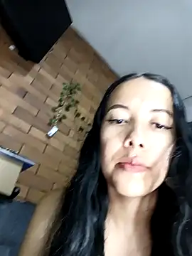 MiaForever1 online show from April 25, 1:52 am