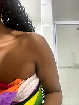 Moonzy77 online show from October 1, 5:51 pm