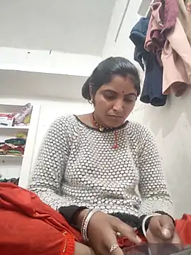 LUCKY cut online show from February 4, 7:11 am