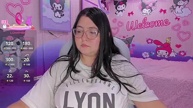 Dulce meow online show from April 26, 1:42 pm