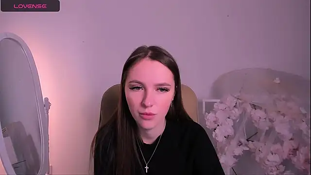 Snapshot of WildHoneyXO chatting on October 10, 5:34 am WildHoneyXO online show from October 10, 5:34 am
