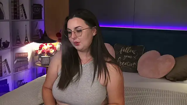 Mia Swano online show from June 16, 5:47 pm