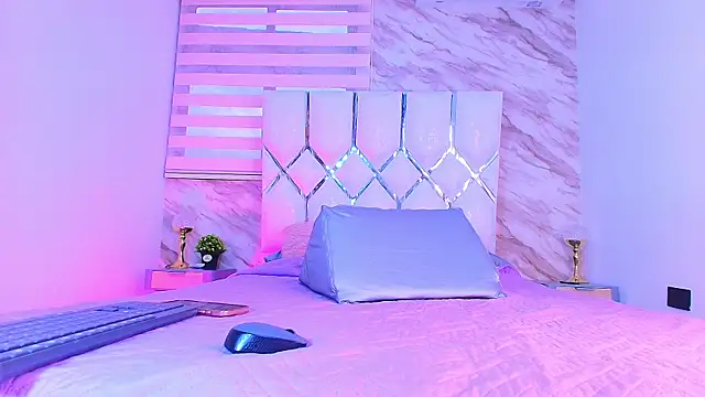 collet 1 online show from April 1, 1:12 pm