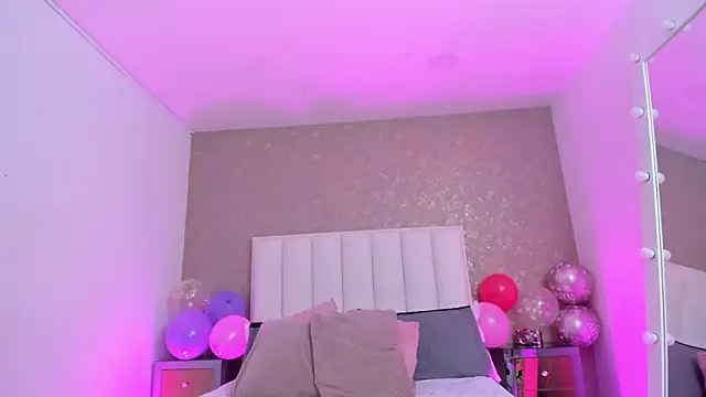 KaylieBrooks online show from April 24, 6:22 pm