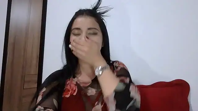 ValerieLove  online show from November 17, 11:16 pm