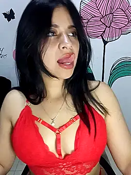 Snapshot of ValerieLove_ chatting on September 24, 10:31 pm ValerieLove online show from September 24, 10:31 pm