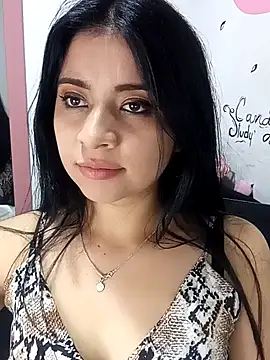 Snapshot of ValerieLove_ chatting on October 4, 8:02 pm ValerieLove online show from October 4, 8:02 pm