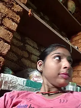Snapshot of Yatiksha_Beby chatting on October 13, 9:01 am Yatiksha Beby online show from October 13, 9:01 am