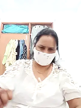 Your-vipasha online show from April 4, 3:11 pm