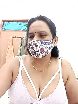 Your-vipasha online show from March 28, 5:45 pm