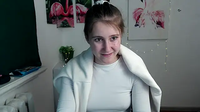 Milka kamila online show from October 25, 12:35 pm