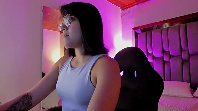 AnnaraLein online show from November 30, 3:43 am