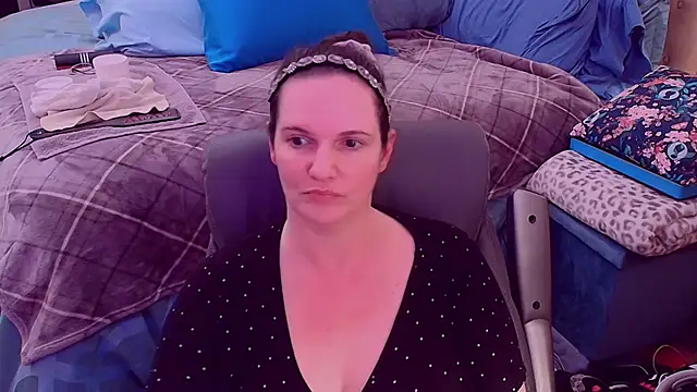 ninajaymes online show from December 13, 11:54 pm