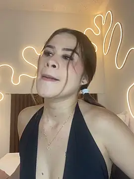 Valeria444 online show from October 21, 3:32 am