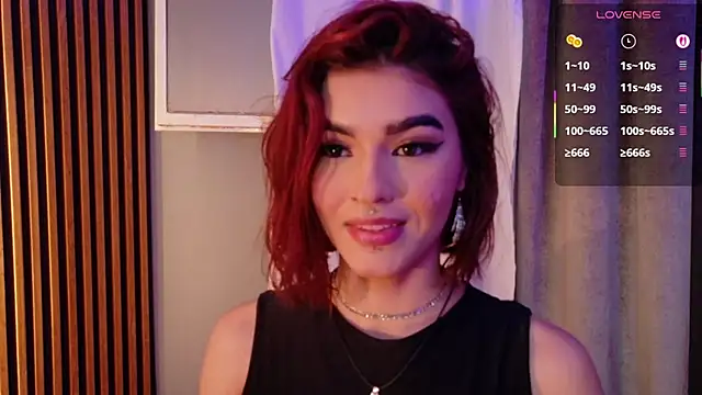 La Diabla 111  online show from February 5, 8:45 pm