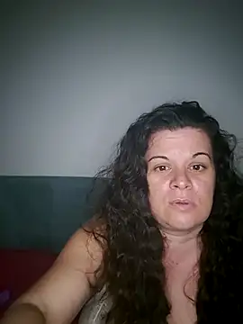 PerleRaree online show from April 24, 8:33 pm