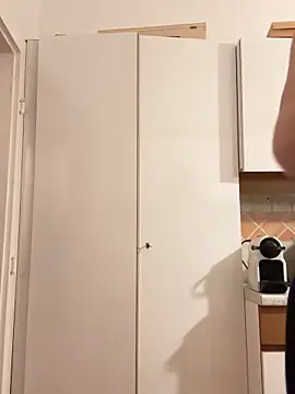 SophiiaStarr online show from December 1, 6:32 pm