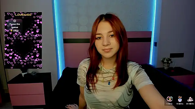 Snapshot of AnnaStills chatting on September 17, 11:52 am AnnaStills online show from September 17, 11:52 am