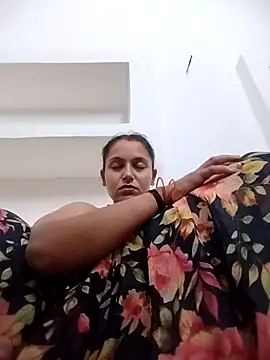 Sonam shinde online show from April 24, 9:06 pm