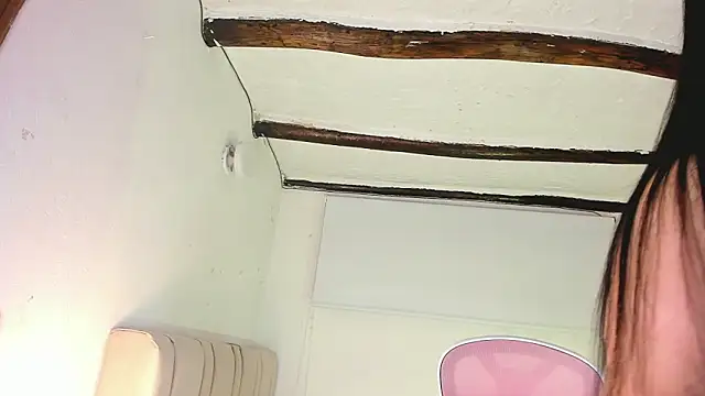 HilaryBlaze online show from February 21, 1:28 am