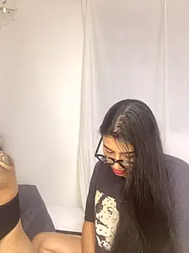 Sweet and Rous0 online show from November 2, 4:27 am