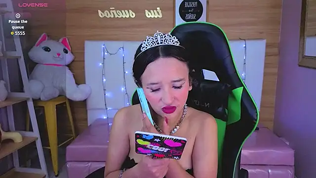 bella vibess s online show from March 28, 12:48 pm