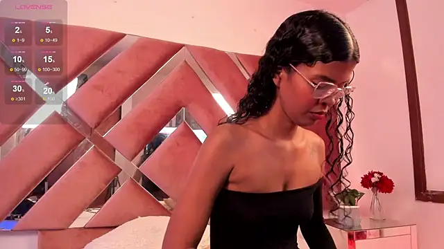 Ambeer fox  online show from February 24, 8:07 pm