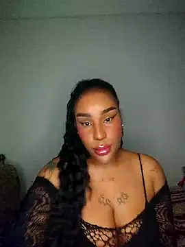 Queen Amara online show from February 4, 3:31 am