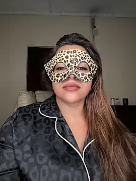 SLNatasha online show from April 23, 1:57 pm