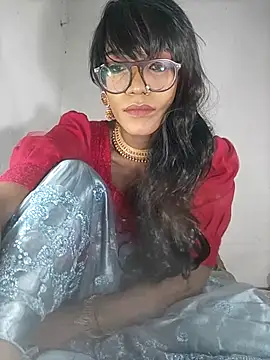 Snapshot of Winterbunny95 chatting on October 13, 8:44 pm Winterbunny95 online show from October 13, 8:44 pm