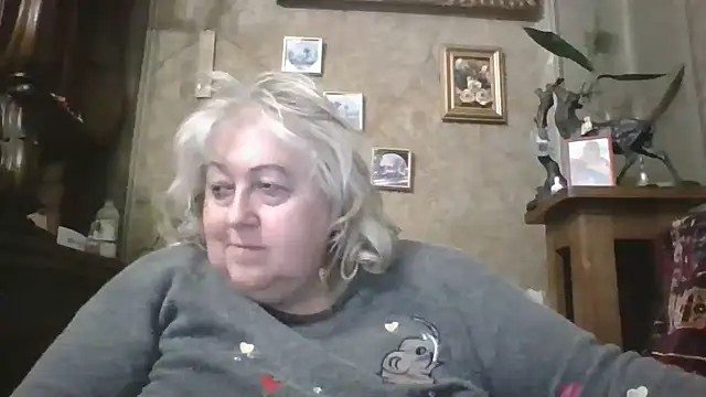 Lala-Love56 online show from March 6, 8:37 pm