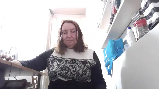 AnnaLive570 online show from March 7, 9:49 am