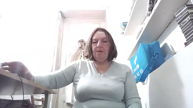 AnnaLive570 online show from April 15, 4:46 am