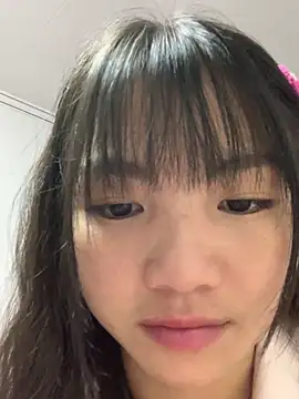 Emlyly-18 online show from November 6, 3:45 am