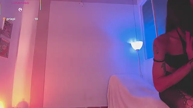 Nikkita Dragon online show from September 28, 3:46 am