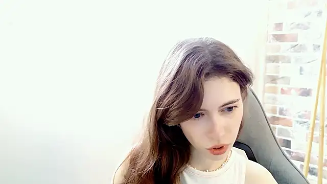 Yoka paradoXXX online show from September 10, 9:20 am