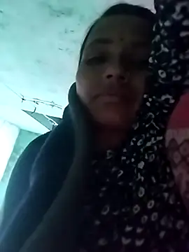 KIRTI12 HOT online show from October 18, 3:26 pm