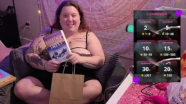 brookenicole3003 online show from April 26, 12:30 am