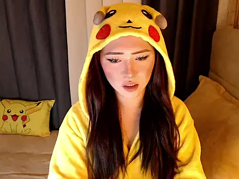 yourdevilsweettsx online show from April 23, 12:40 pm