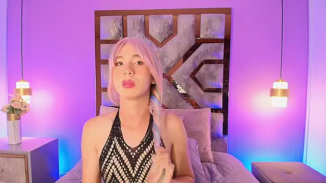 Snapshot of Electra_Gosselin chatting on September 16, 12:13 pm Electra Gosselin online show from September 16, 12:13 pm