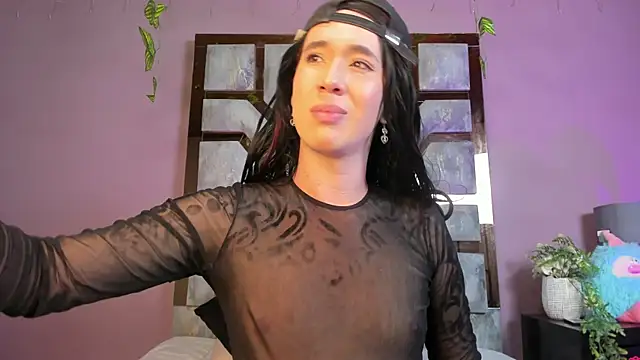 Electra Gosselin online show from April 28, 1:03 am